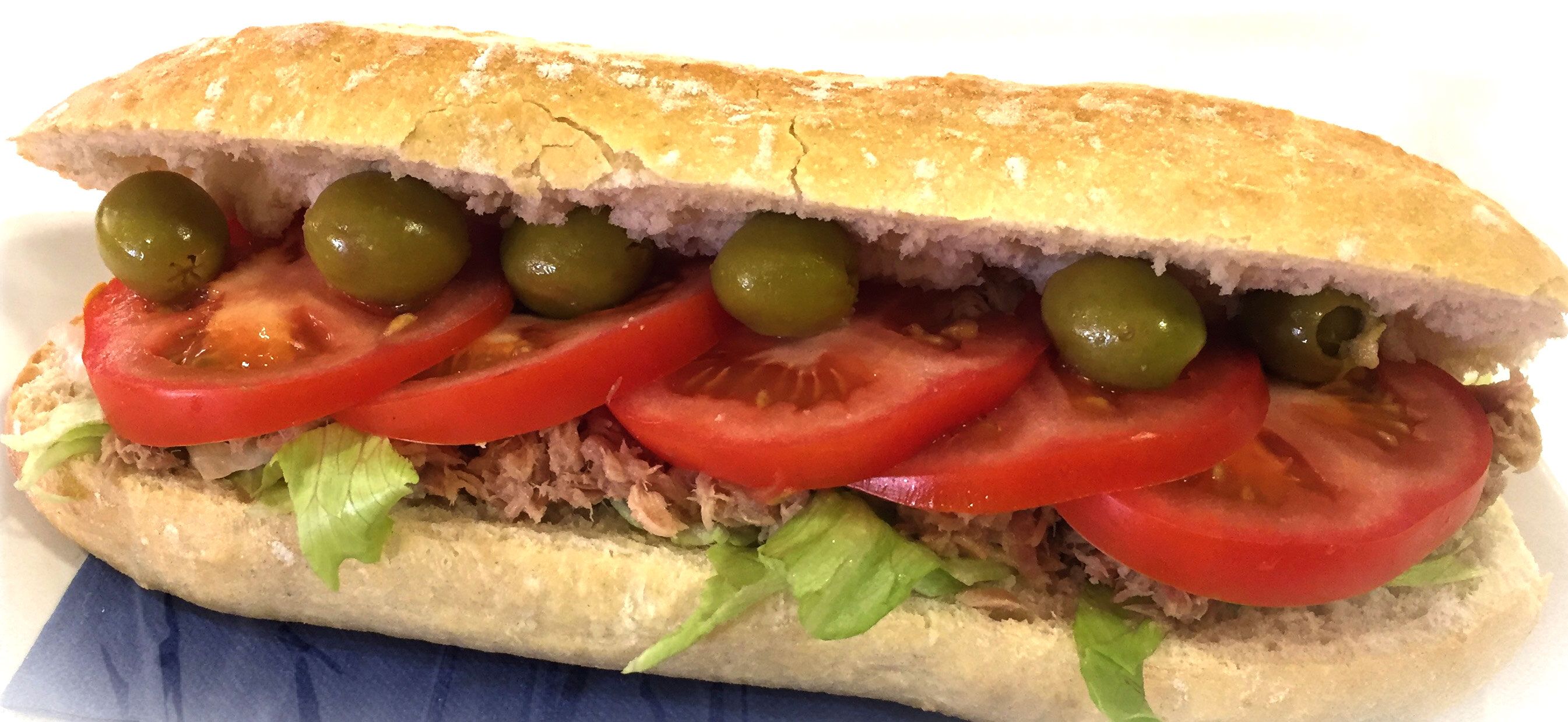 Comer de bocadillo en El Grao