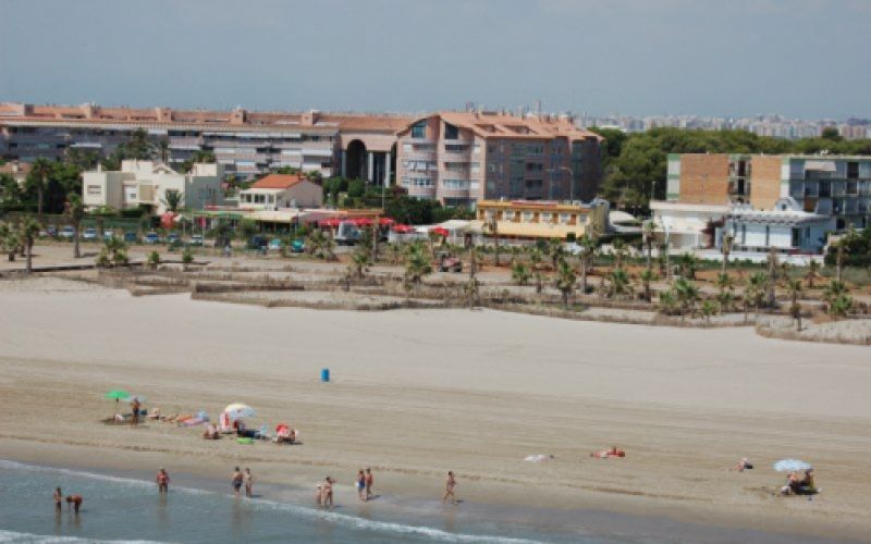 Vista del restaurante desde la playa